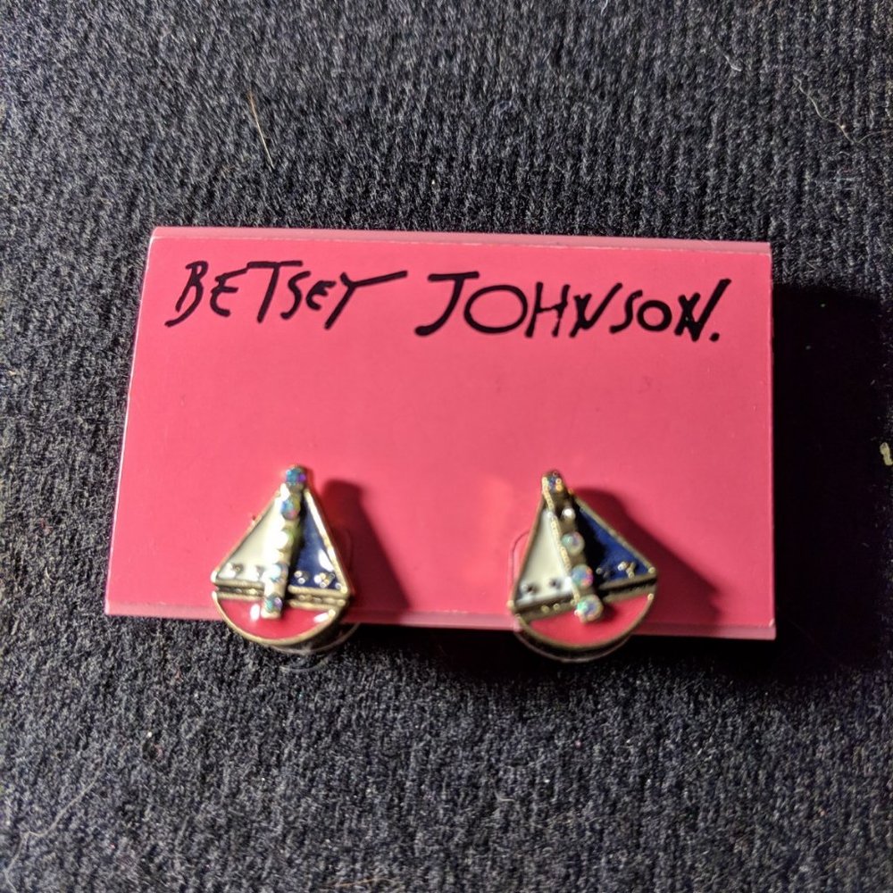 WOW 50% Off NWT Betsey Johnson Sail Boat Post Earrings Cute Vintage Earrings